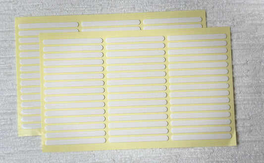 Pre cut double sided tape strips