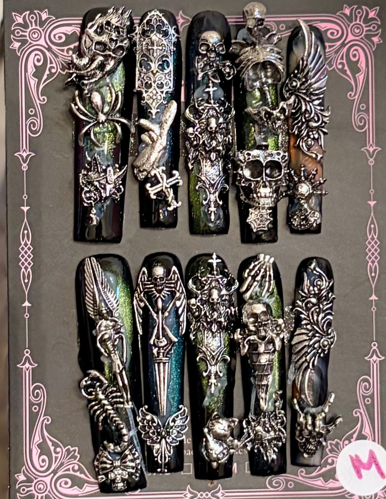 Gothic Junk Nails (Medium)
