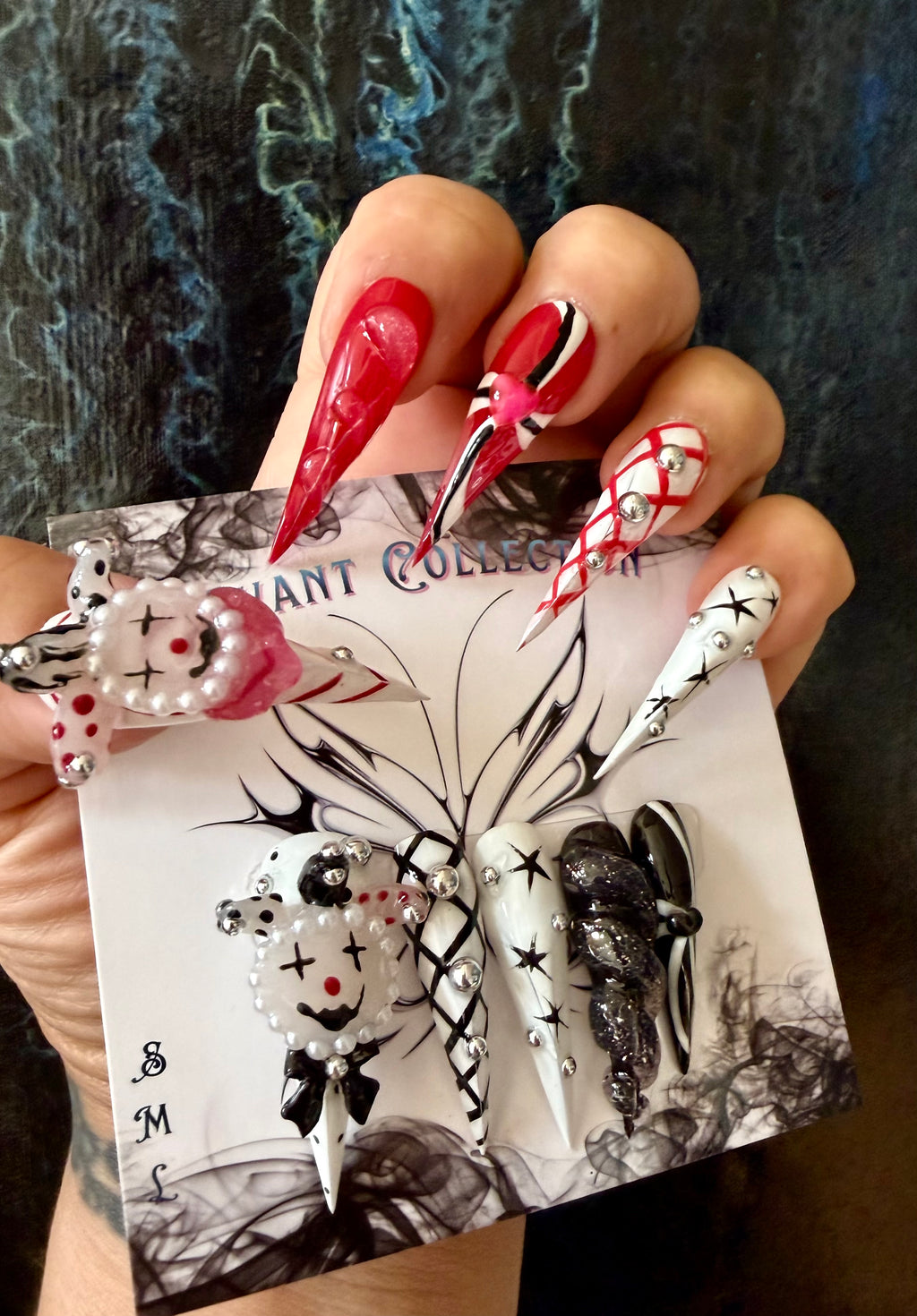 Clown Claws (medium)